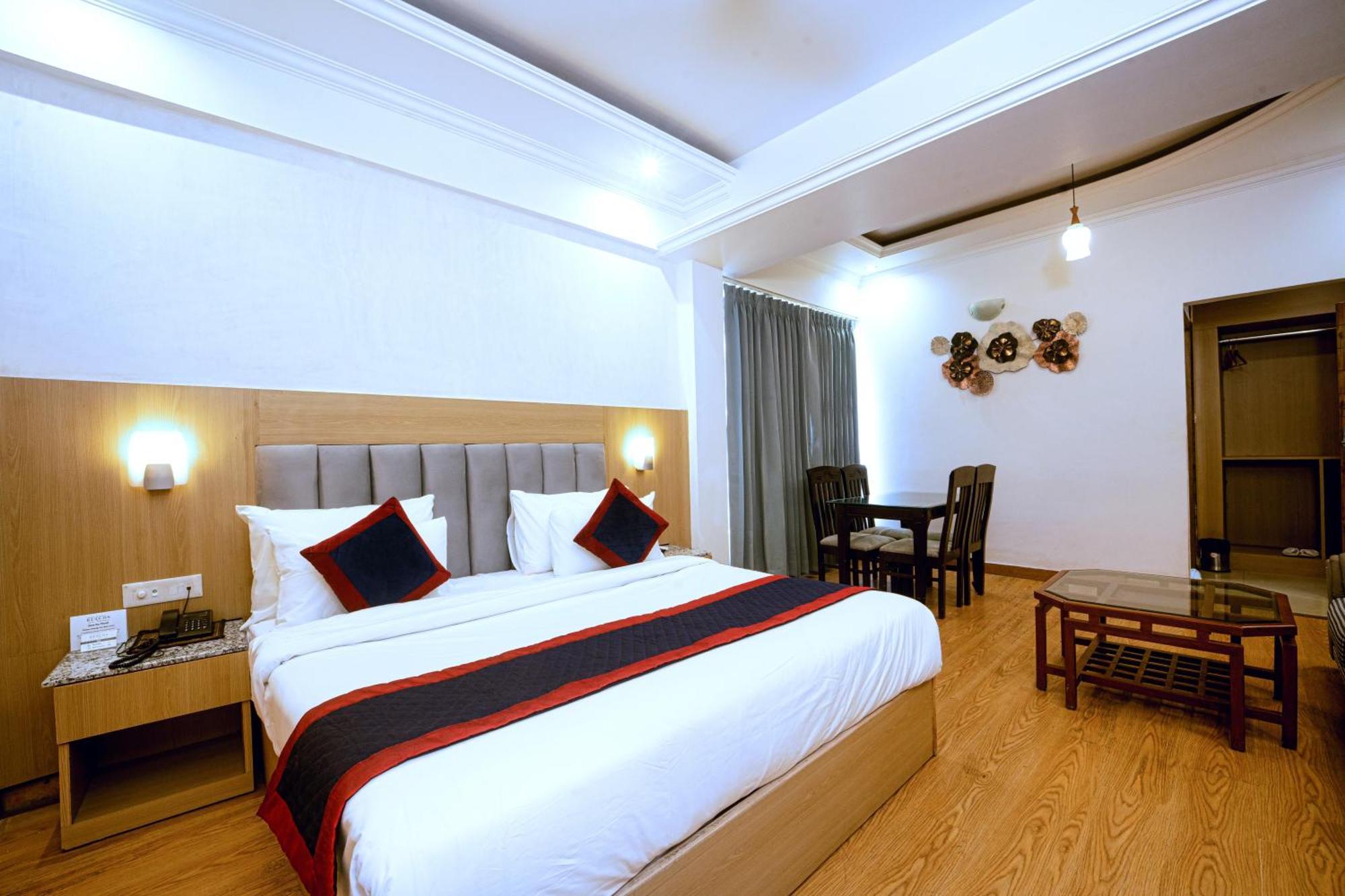 Grand Legacy Beacon, Dehradun Hotell Eksteriør bilde