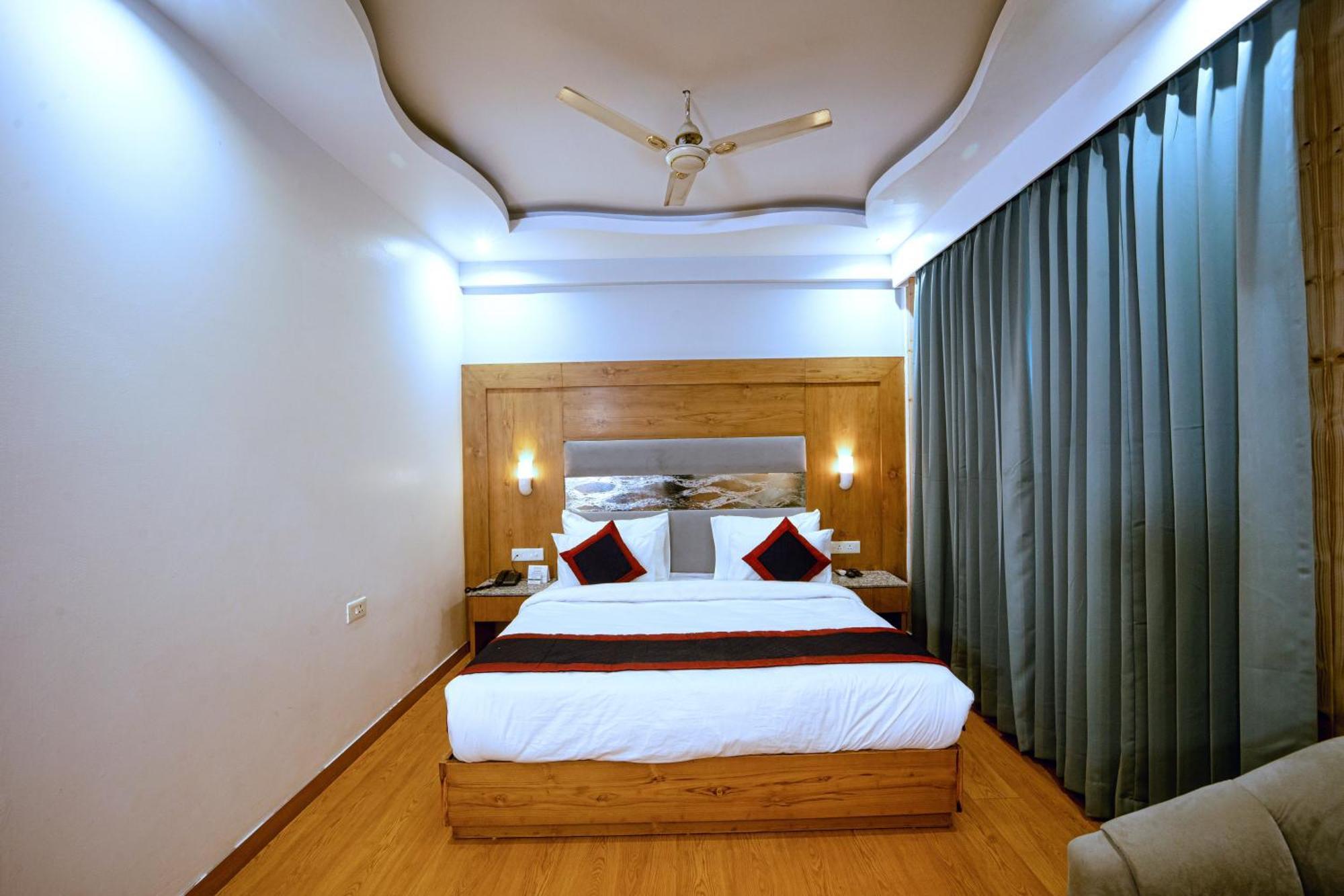 Grand Legacy Beacon, Dehradun Hotell Eksteriør bilde